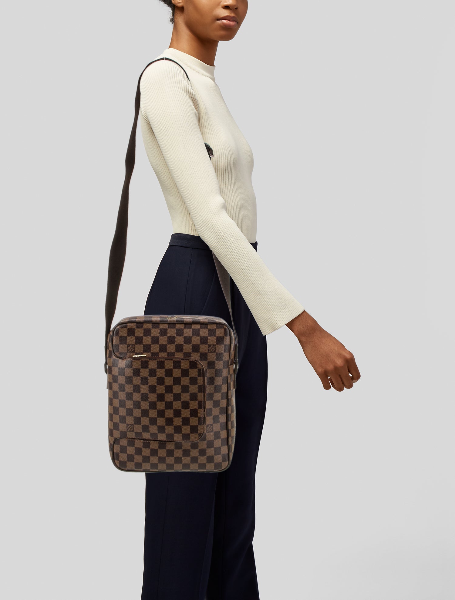 Louis Vuitton Damier Ebene Olav