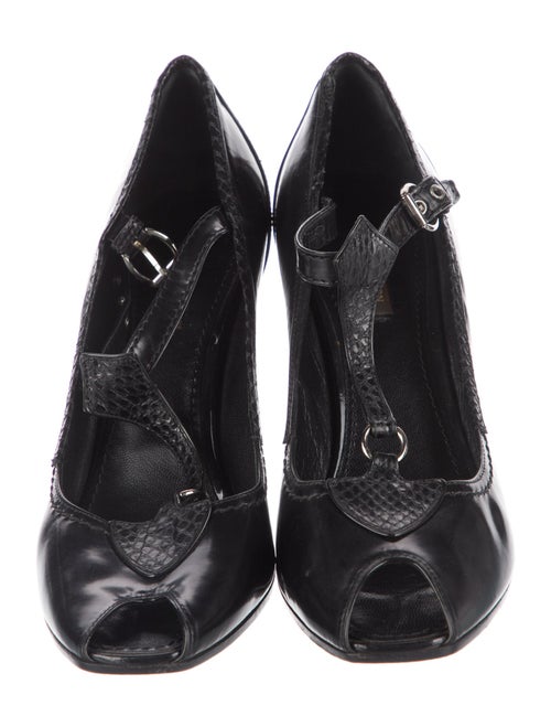 Louis Vuitton Leather T-Strap Pumps