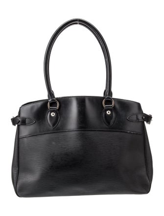 Louis Vuitton Epi Leather Passy GM