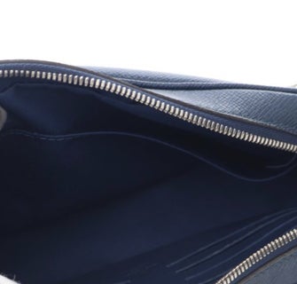 Louis Vuitton Taiga Leather Kasai