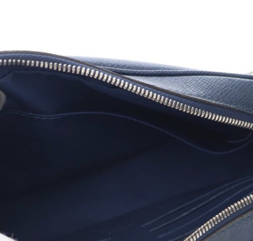 Louis Vuitton Taiga Leather Kasai