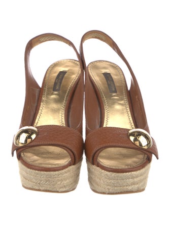 Louis Vuitton Leather Colorblock Pattern Slingback Pumps