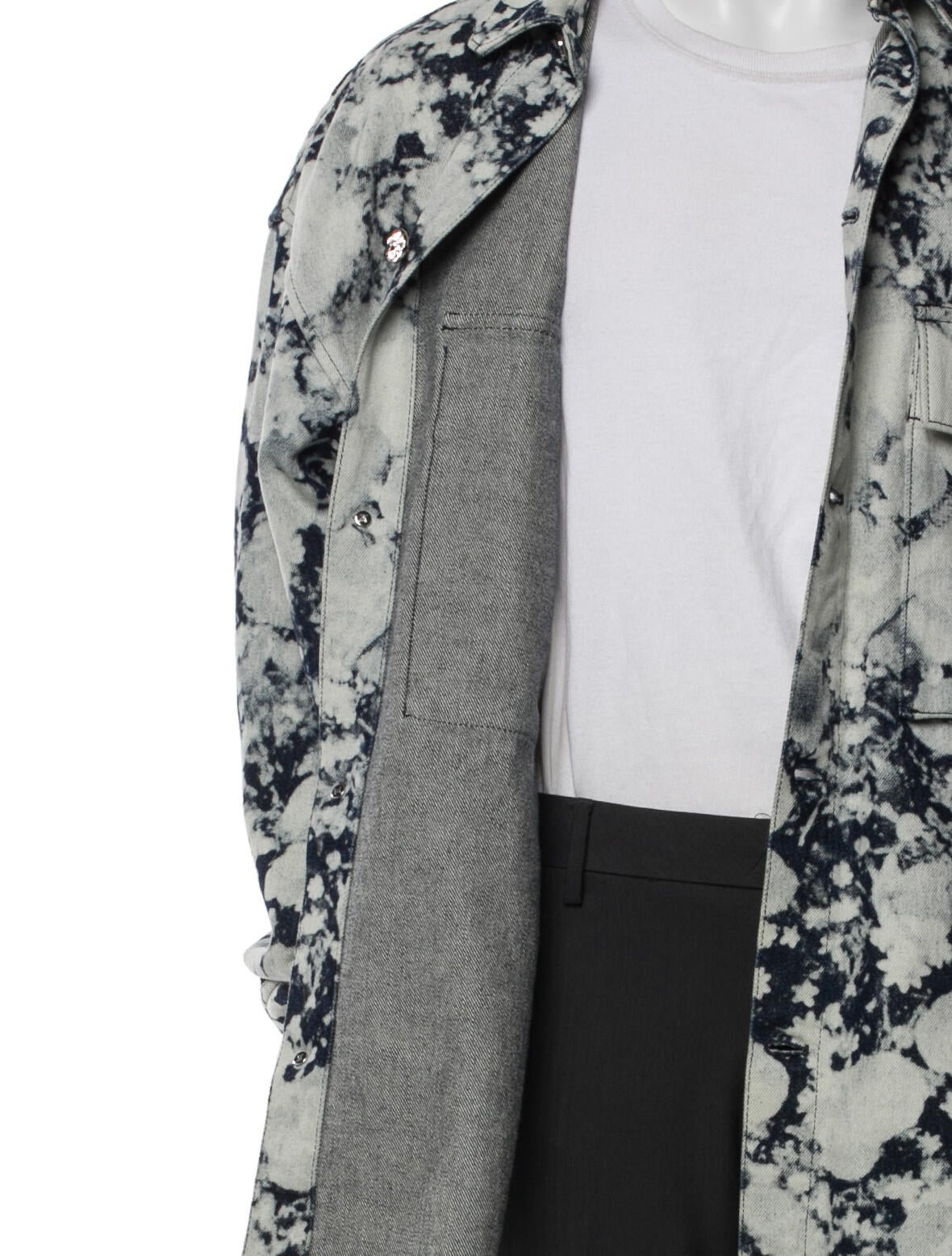 Louis Vuitton 2019 Wizard of Oz Dorothy in the Poppies Parka