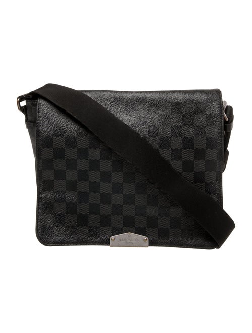 Louis Vuitton Damier Graphite District PM