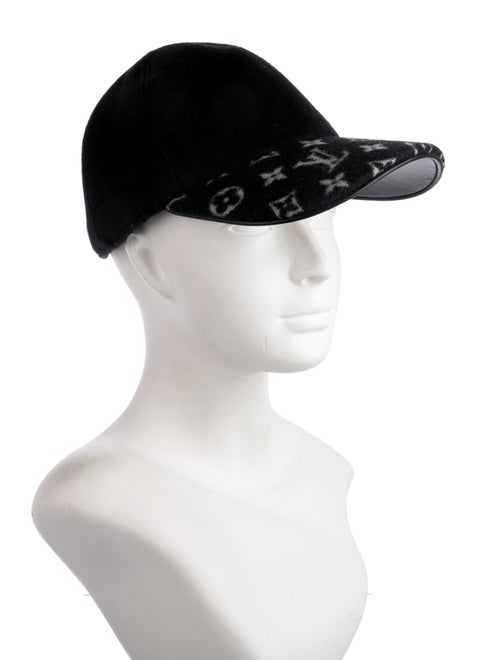 Louis Vuitton 2022 Monogram Endless Cap