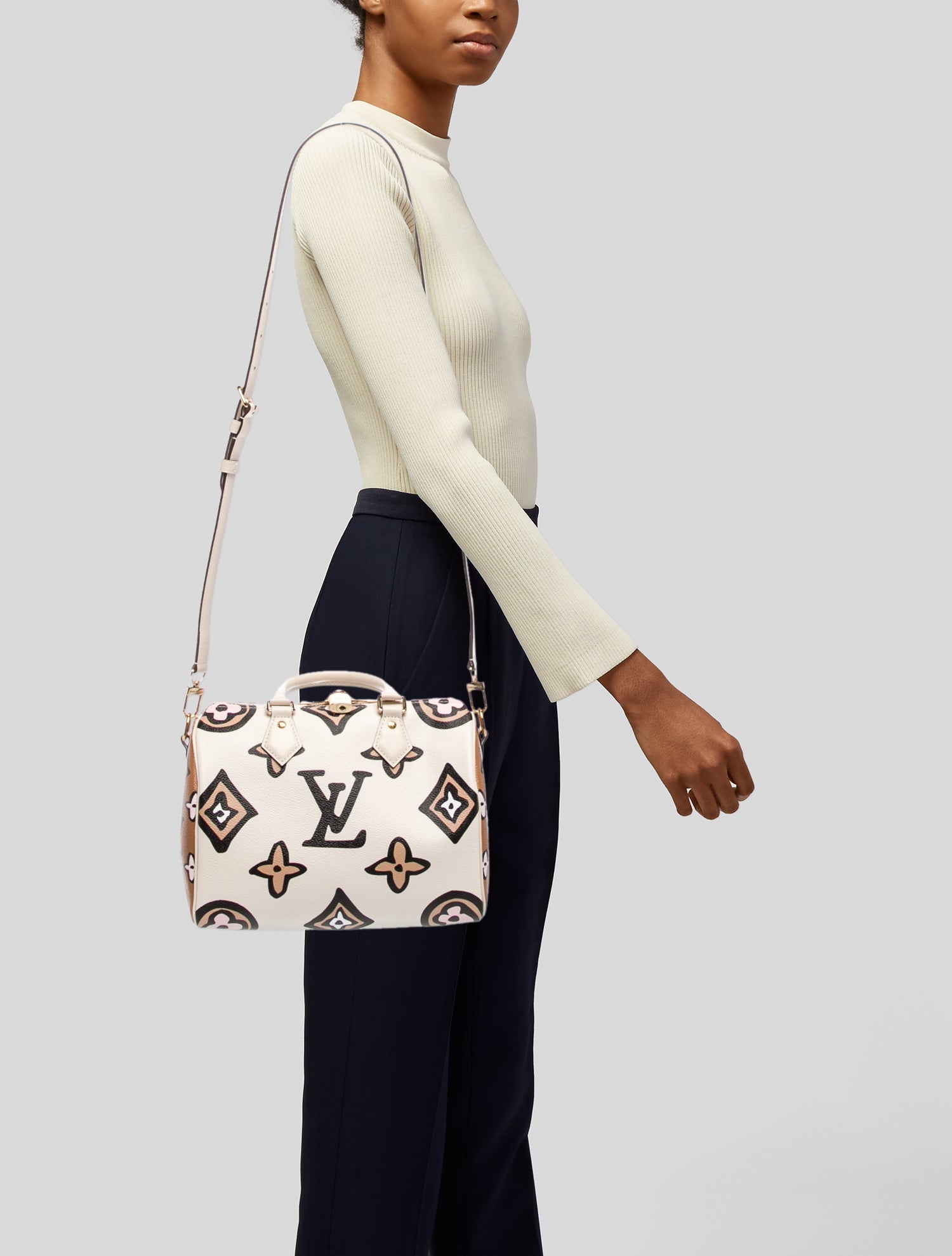 Louis Vuitton Wild at Heart Canvas Speedy Bandouliere 25