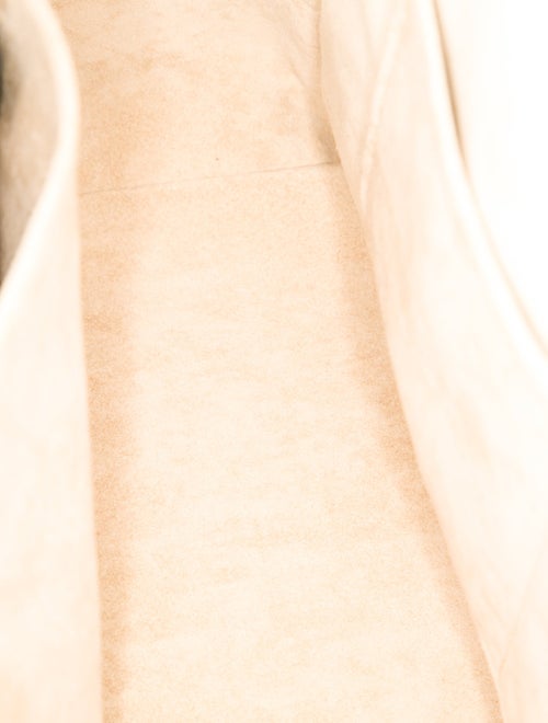 Louis Vuitton LV Monogram Monogram Dora MM