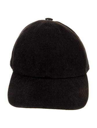 Louis Vuitton Monogram Essential Cap
