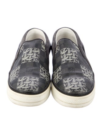 Louis Vuitton Damier Graphite Pattern Leather Sneakers