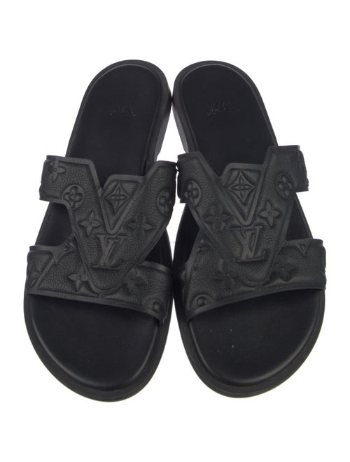 Louis Vuitton 2023 LV Monogram Slides
