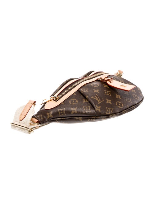 Louis Vuitton LV Monogram High Rise Bumbag