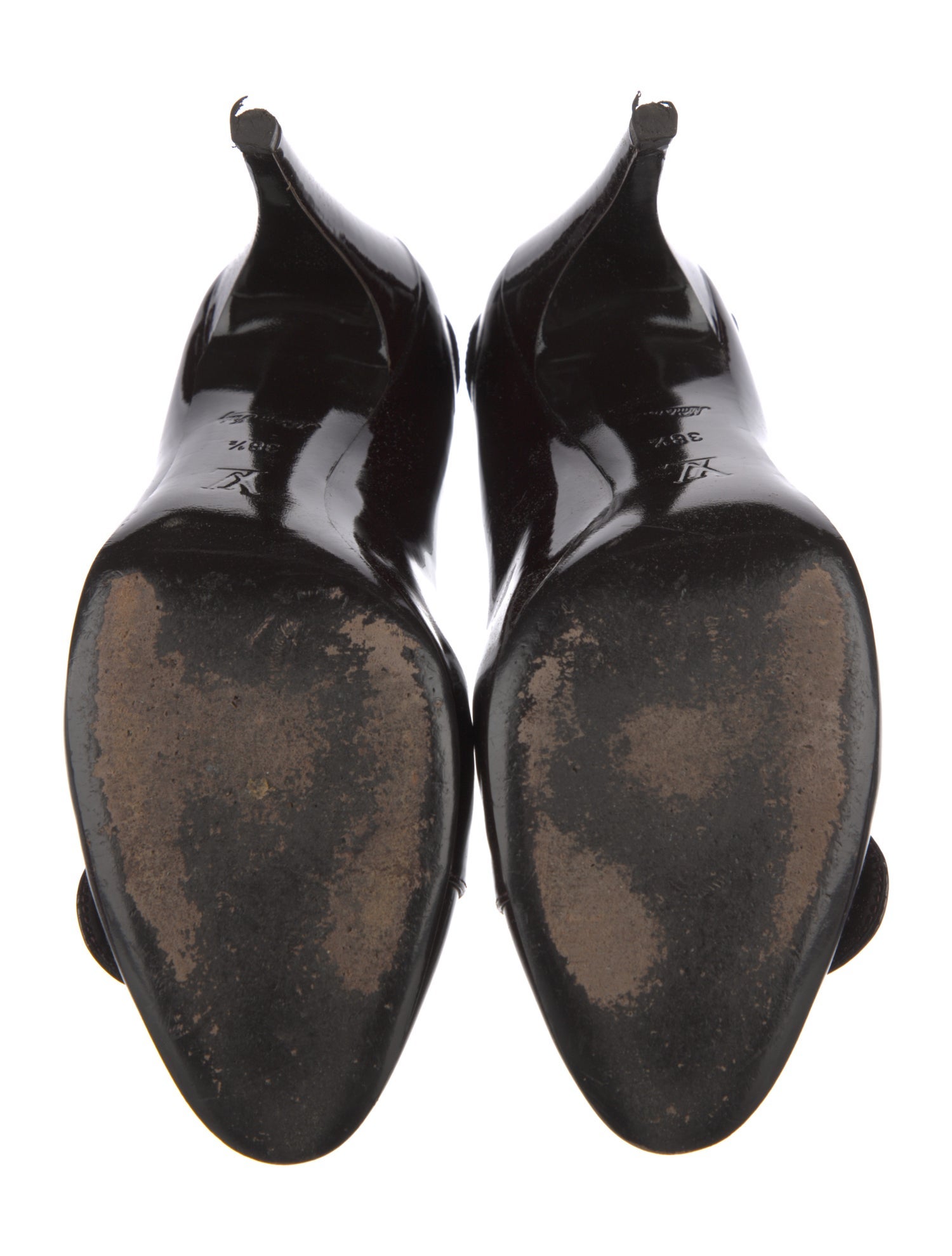 Louis Vuitton Patent Leather Pumps