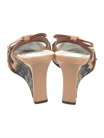 Louis Vuitton LV Monogram Bow Accents Slides