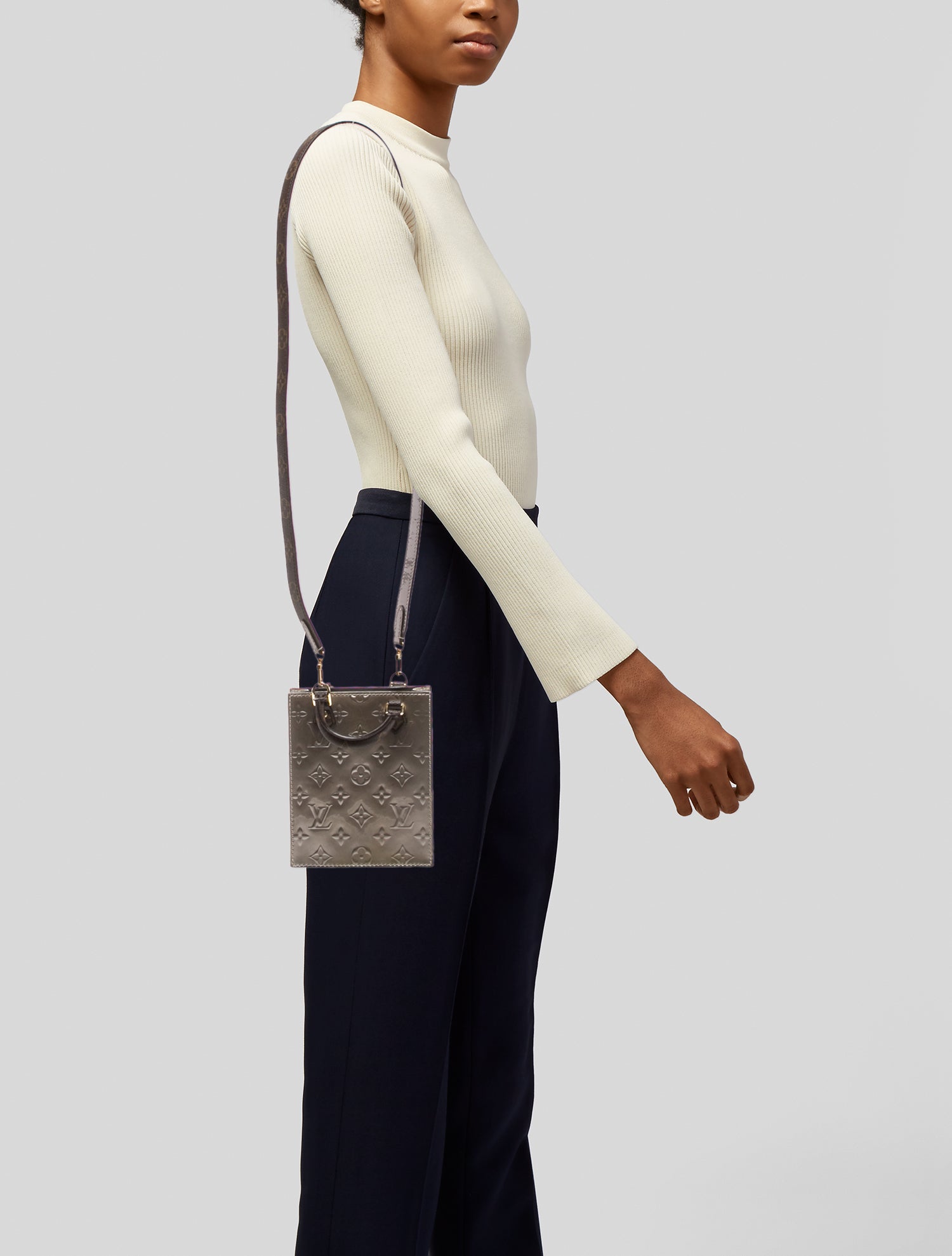 Louis Vuitton Monogram Vernis Sac Plat Mini