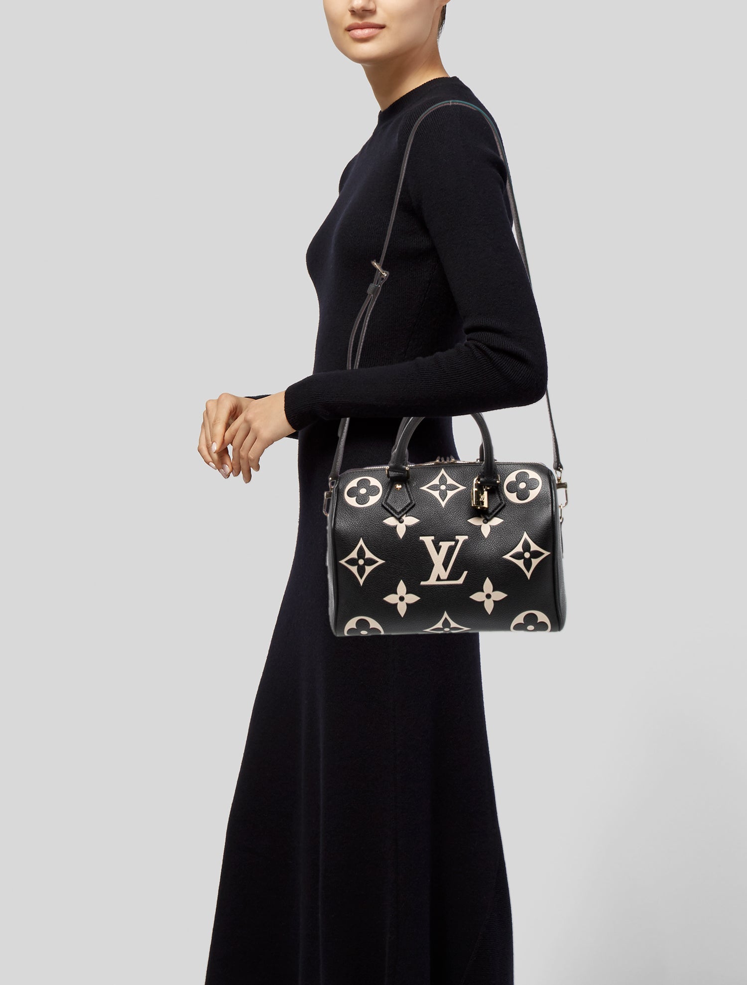 Louis Vuitton LV Monogram Speedy Bandouliere 25