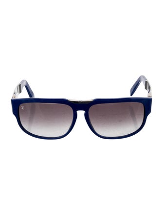 Louis Vuitton Oversize Gradient Sunglasses