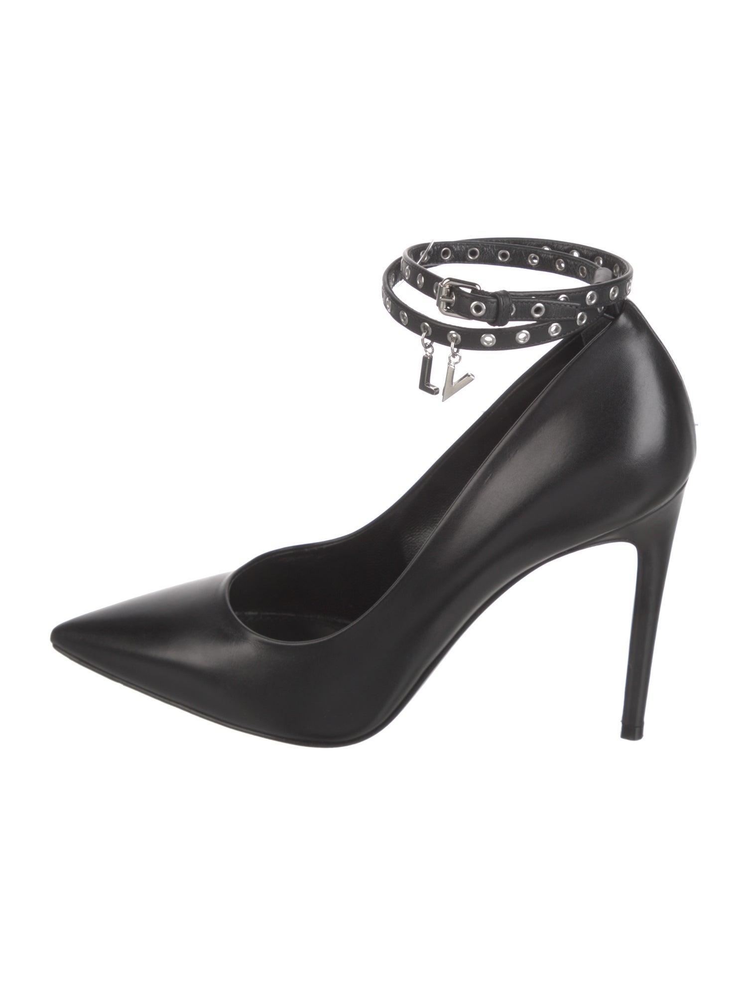 Louis Vuitton Leather Pumps