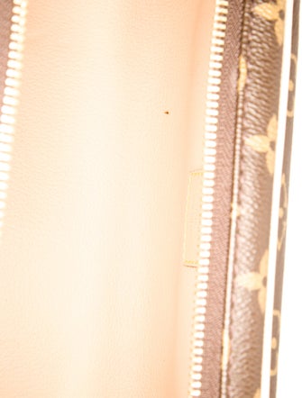 Louis Vuitton Monogram Pouch