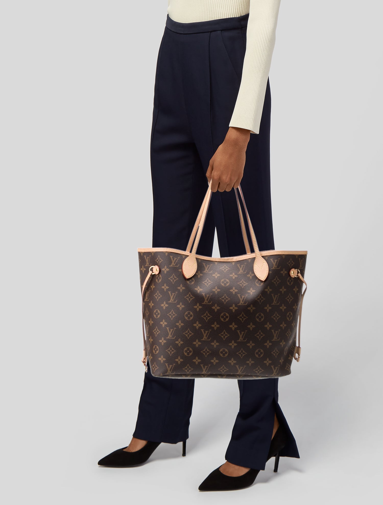 Louis Vuitton LV Monogram Neverfull w/Pouch MM