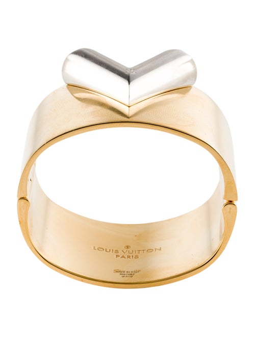 Louis Vuitton Essential V Hinged Bangle Bracelet