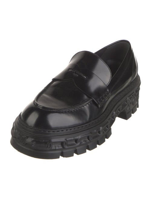 Louis Vuitton Patent Leather Chain-Link Accents Loafers