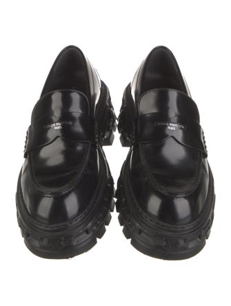 Louis Vuitton Patent Leather Chain-Link Accents Loafers