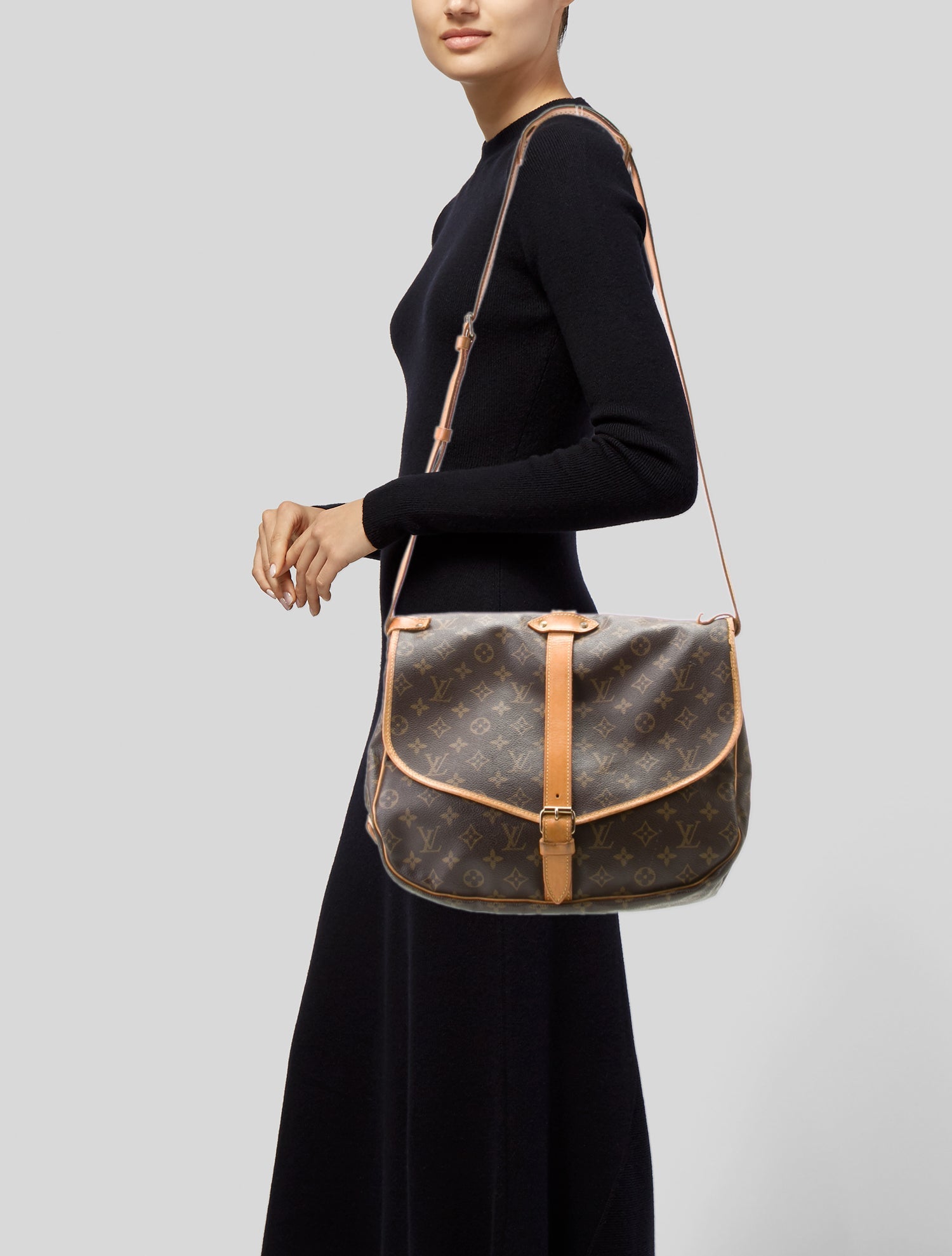 Louis Vuitton LV Monogram Saumur 35