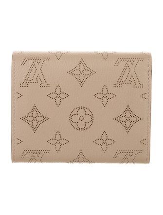 Louis Vuitton 2019 LV Monogram Iris Compact Wallet