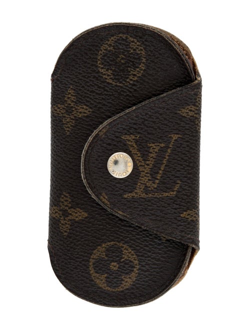 Louis Vuitton Monogram Round Four Key Holder