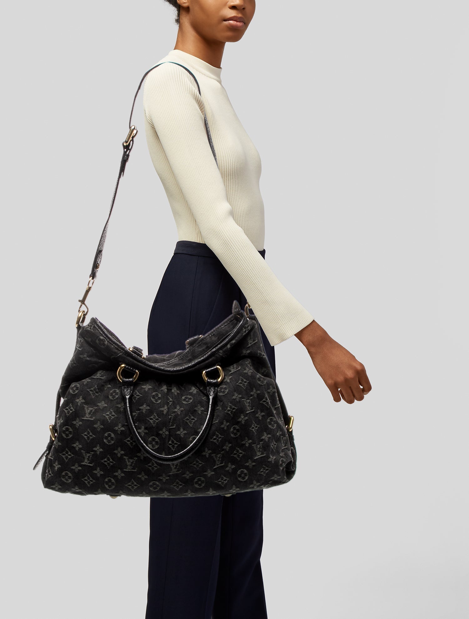 Louis Vuitton LV Monogram Neo Cabby MM