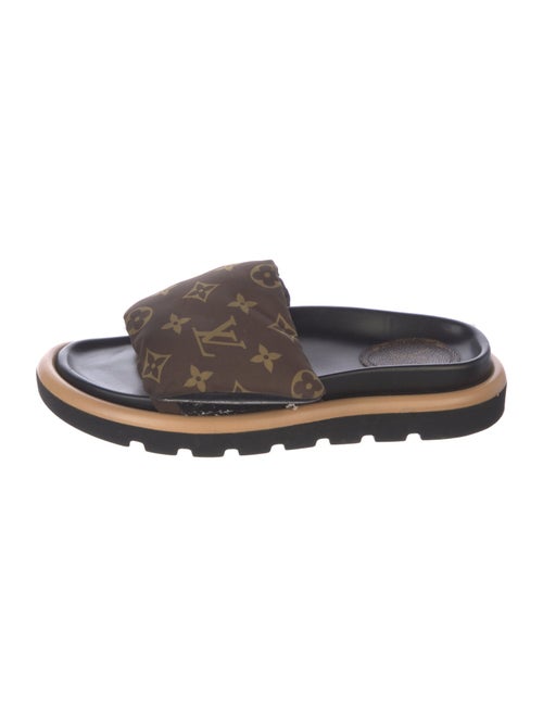 Louis Vuitton 2021 LV Monogram Slides