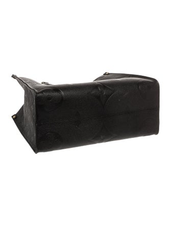 Louis Vuitton LV Monogram OnTheGo MM