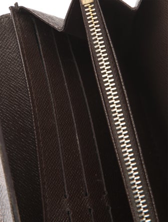 Louis Vuitton 2008 Damier Ebene Pattern Compact Wallet