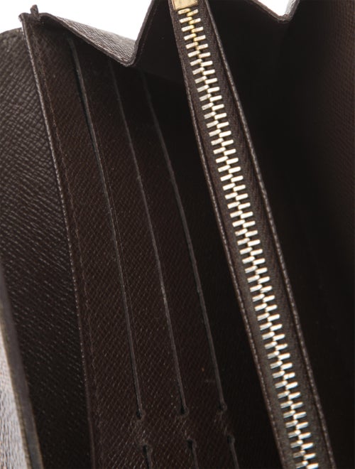 Louis Vuitton 2008 Damier Ebene Pattern Compact Wallet