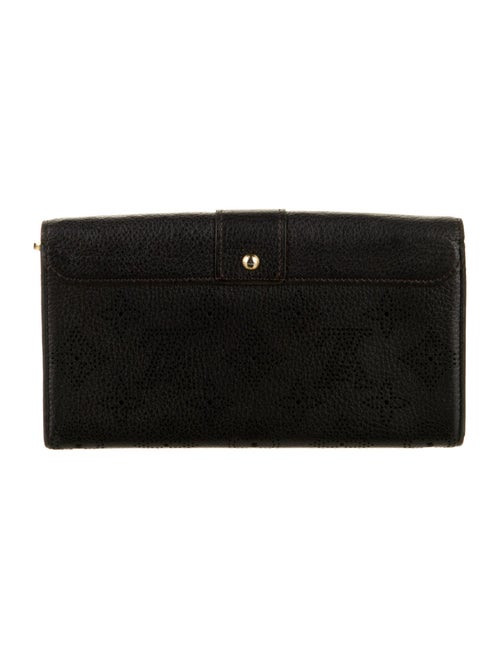 Louis Vuitton 1941 Monogram Pattern Amelia Wallet