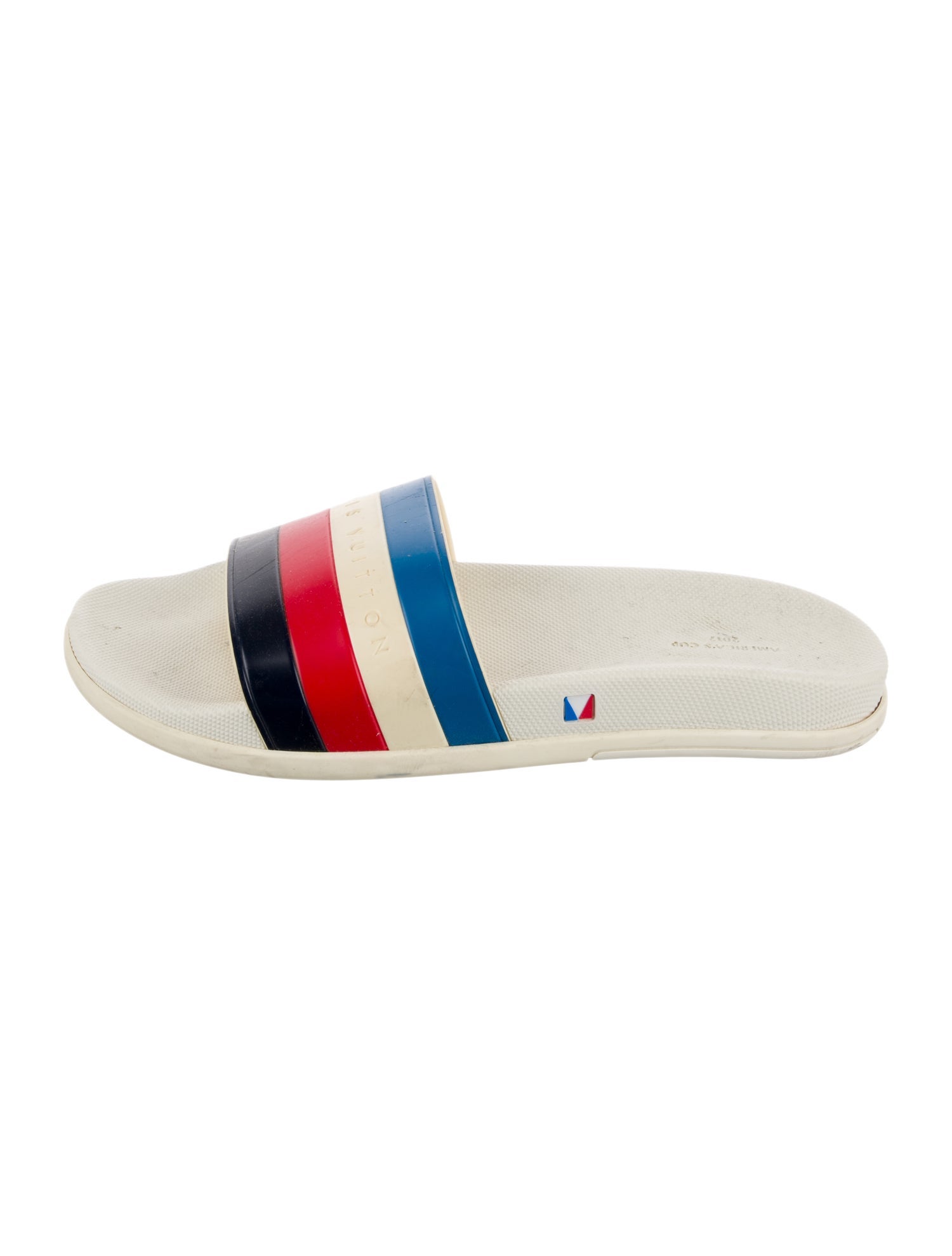 Louis Vuitton 2016 America's Cup Slide Slides