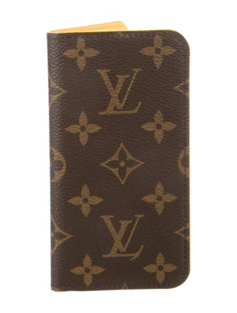 Louis Vuitton Monogram iPhone 8 Folio Case