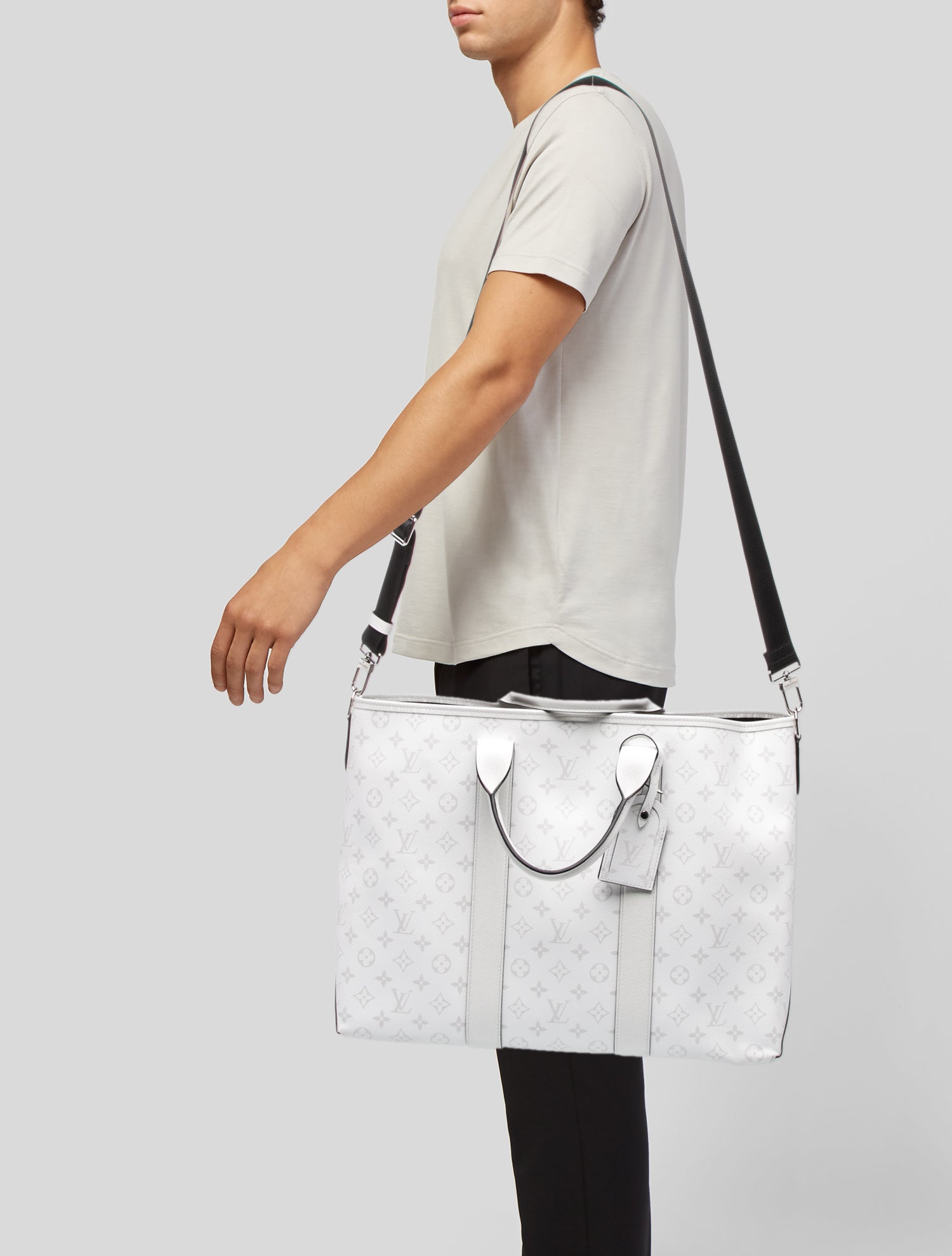 Louis Vuitton LV Monogram weekend GM