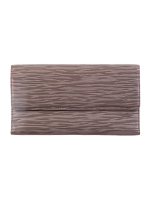 Louis Vuitton Epi Leather International Wallet