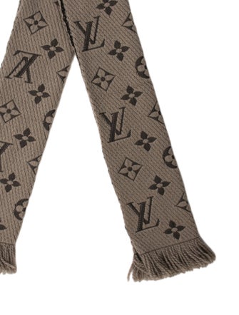 Louis Vuitton Logomania LV Monogram Scarf