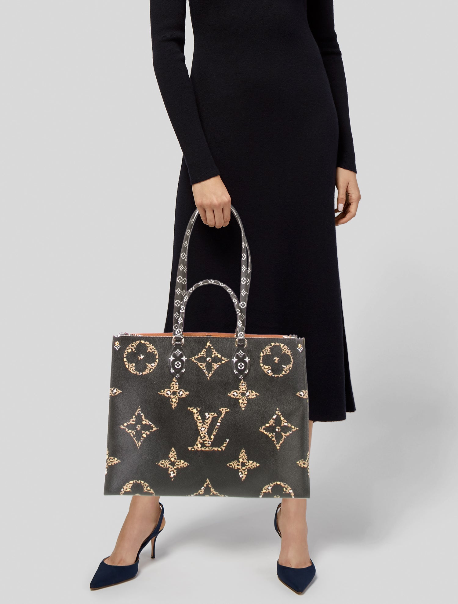 Louis Vuitton Monogram Giant OnTheGo