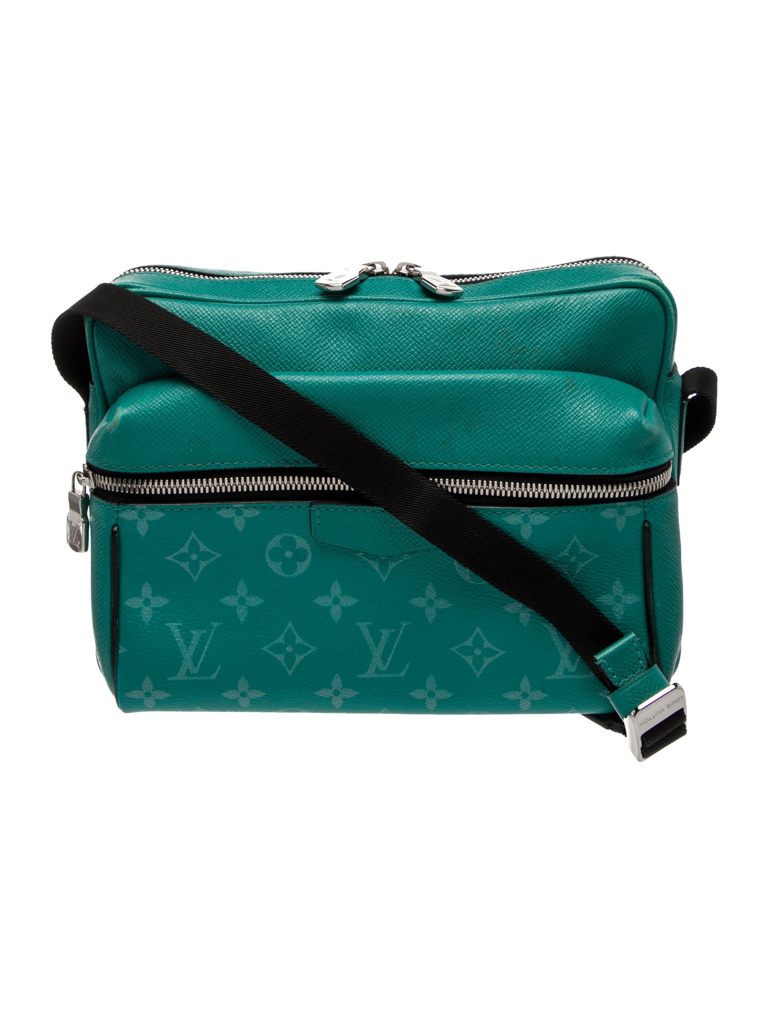 Louis Vuitton LV Monogram Taïgarama Outdoor