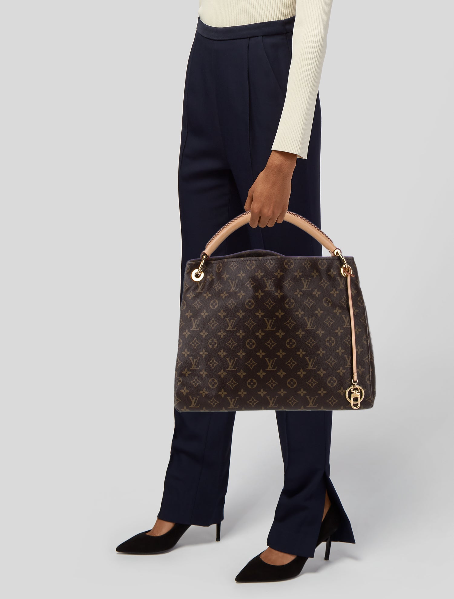 Louis Vuitton LV Monogram Artsy MM