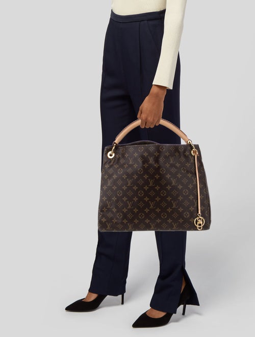 Louis Vuitton LV Monogram Artsy MM