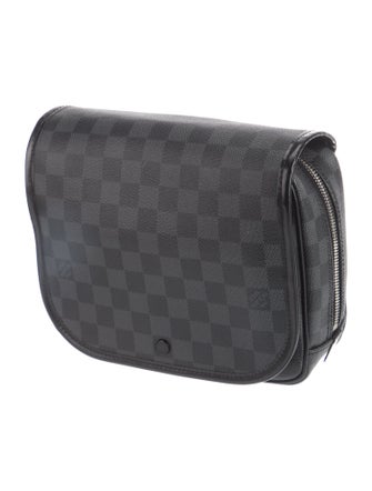 Louis Vuitton Damier Graphite Hanging Toiletry Kit