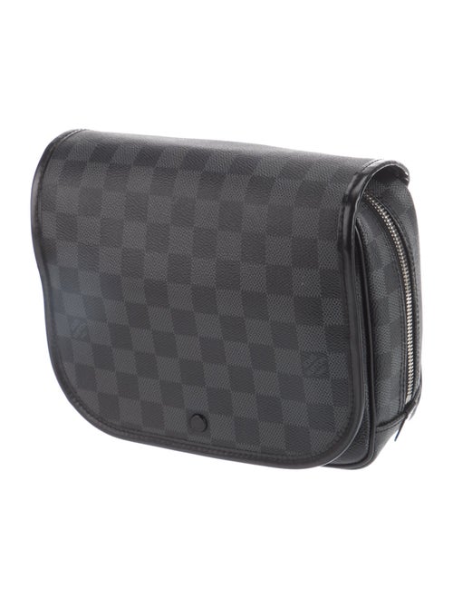 Louis Vuitton Damier Graphite Hanging Toiletry Kit