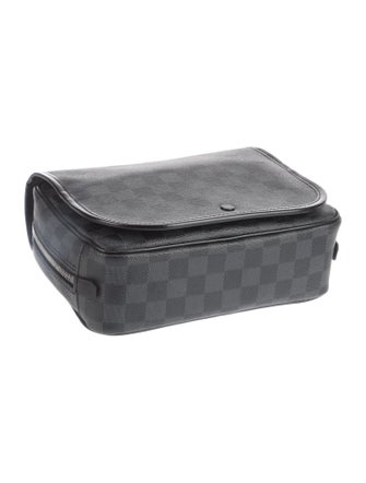 Louis Vuitton Damier Graphite Hanging Toiletry Kit