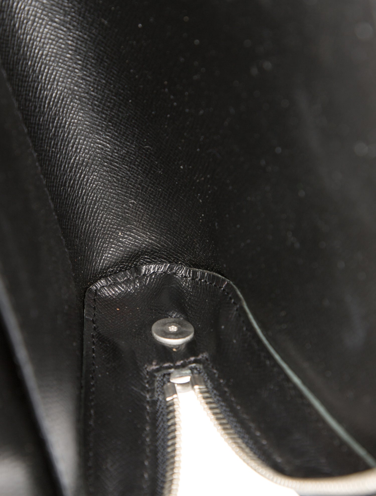 Louis Vuitton Taiga Leather Pochette Orsay