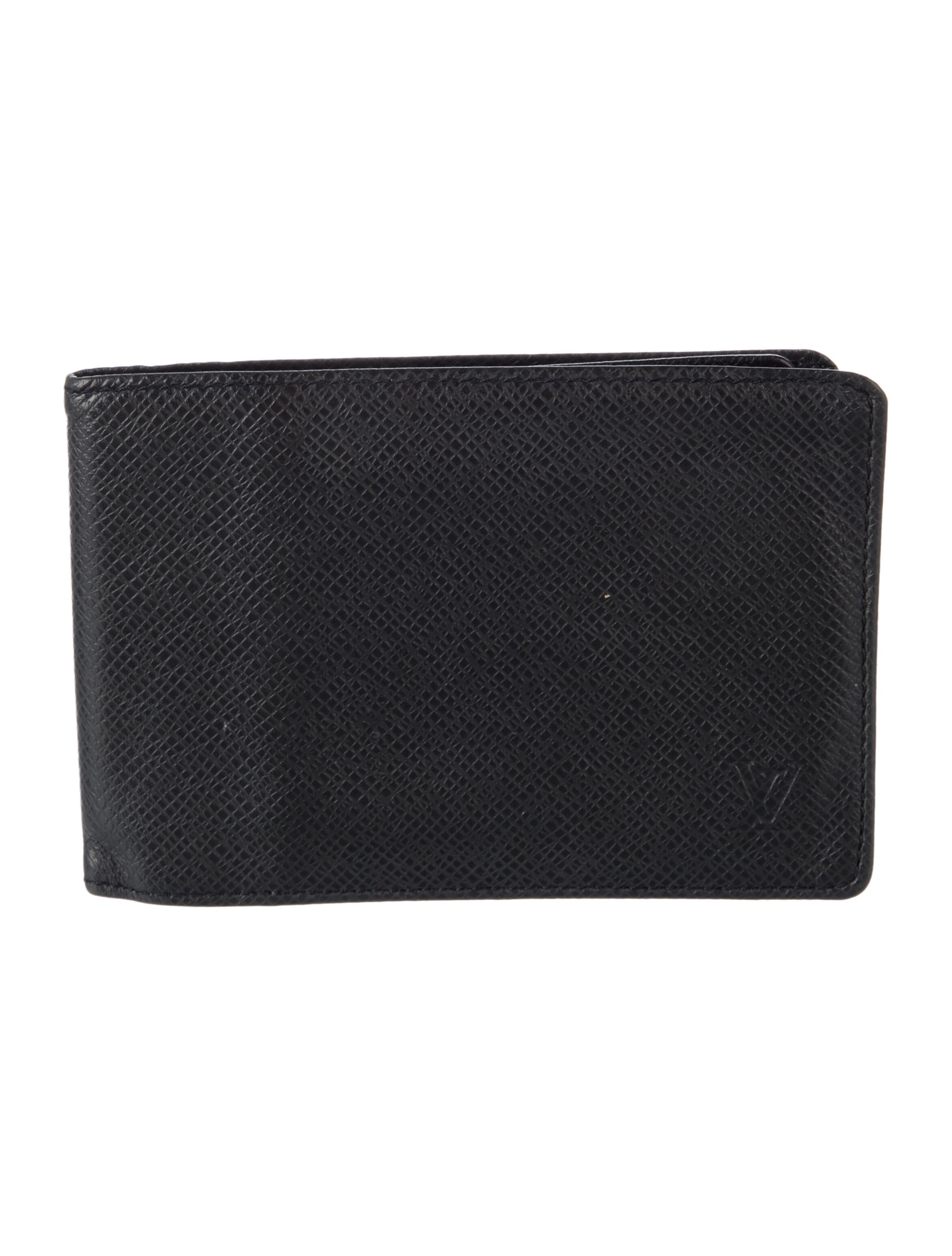 Louis Vuitton 2005 Taiga Leather Multiple Wallet
