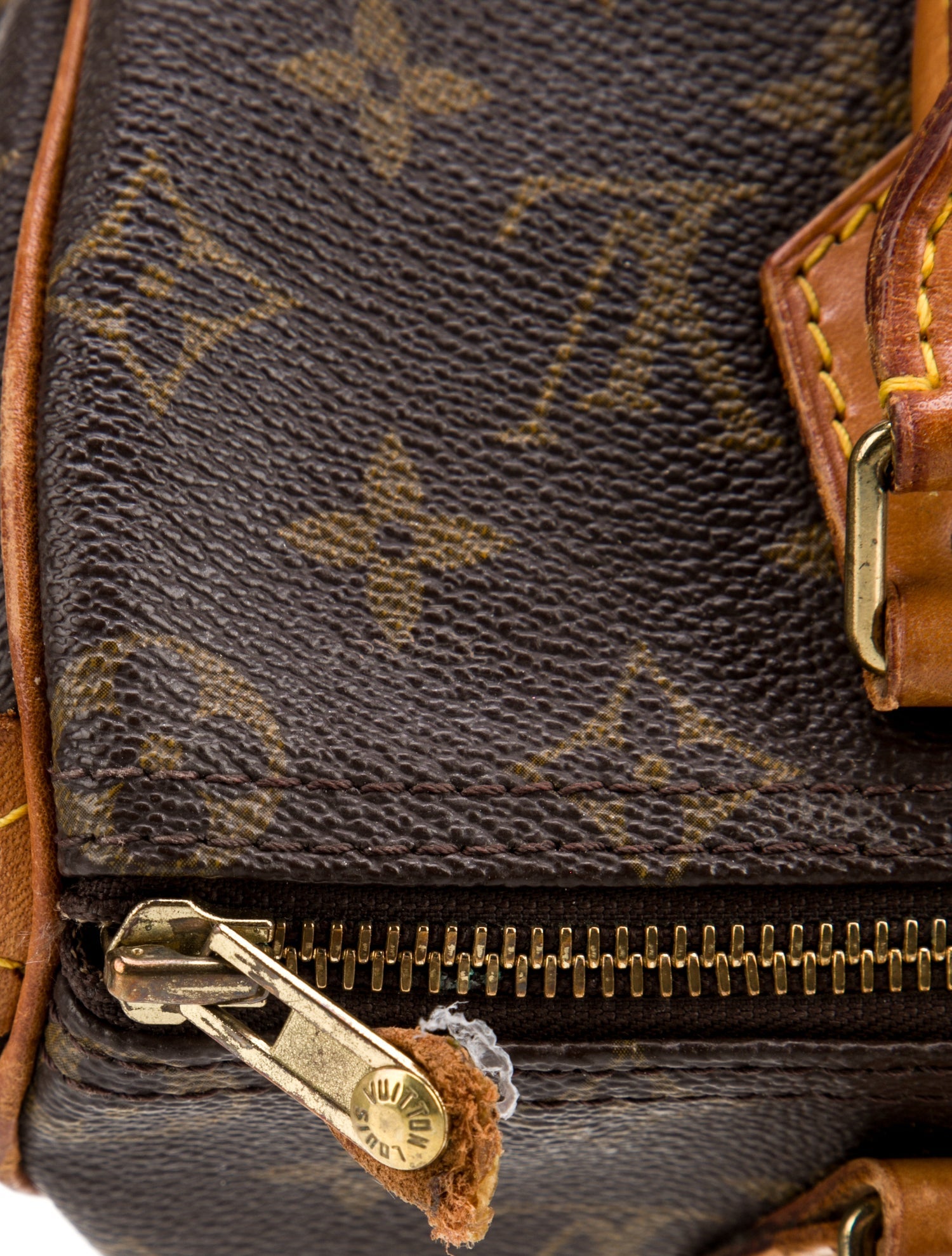 Louis Vuitton LV Monogram Speedy 25 Vintage